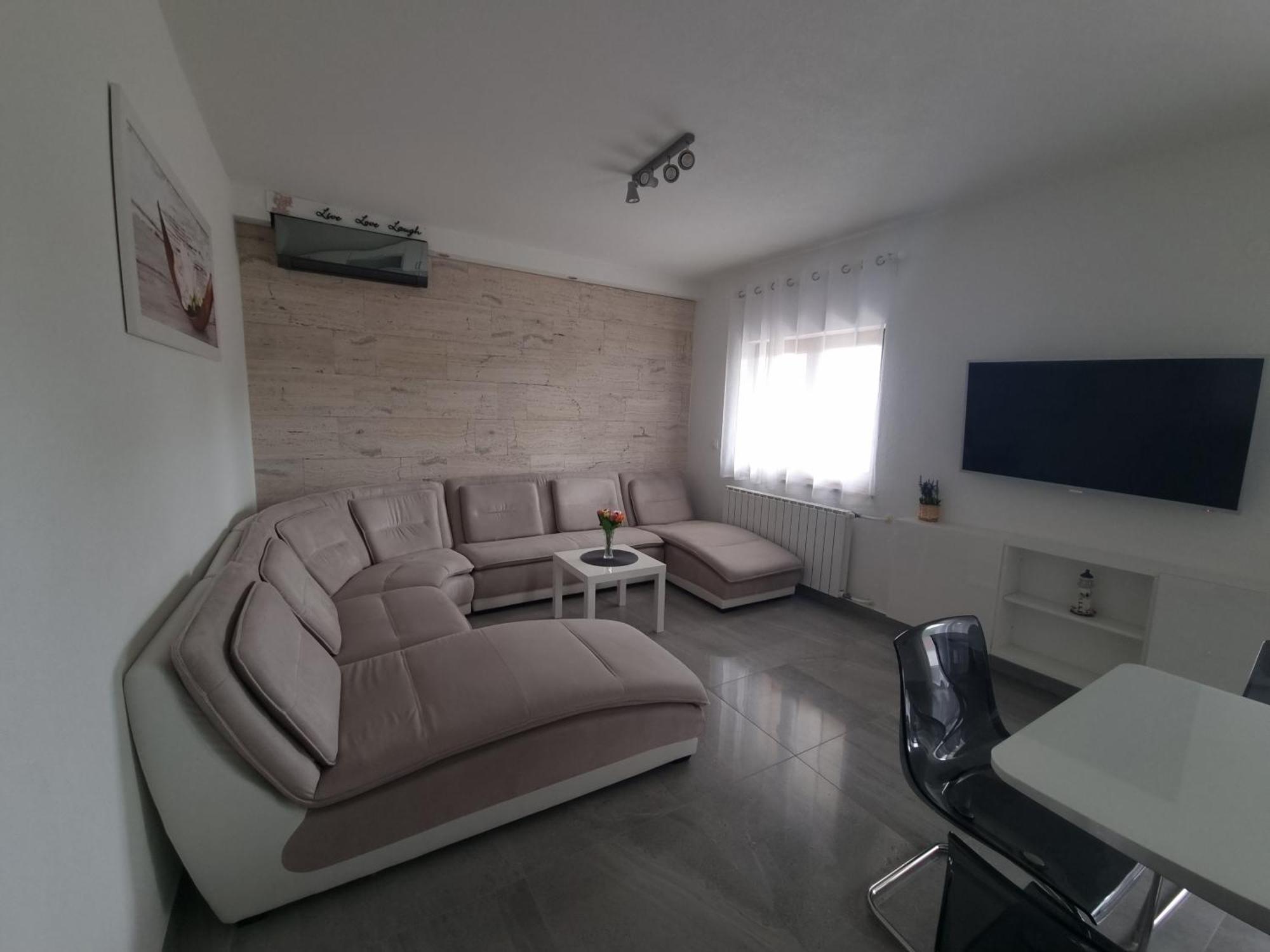 Apartman Bura Apartment Posedarje Bagian luar foto
