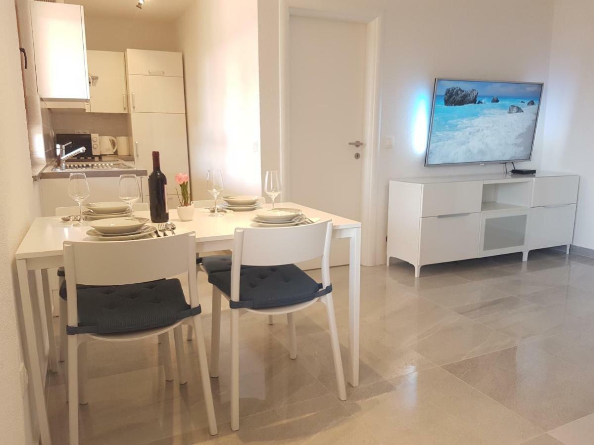 Apartman Bura Apartment Posedarje Bagian luar foto